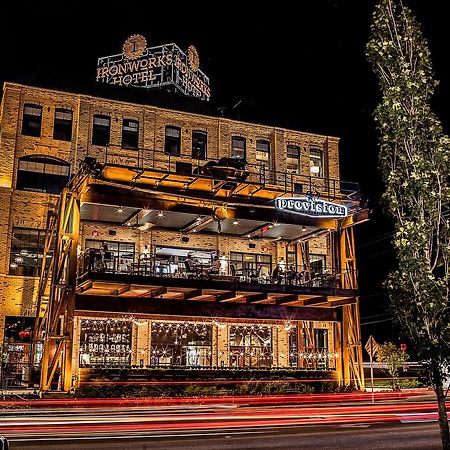 Ironworks Hotel Indy Indianapolis Exterior foto