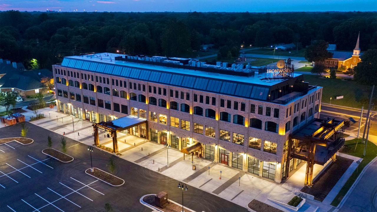 Ironworks Hotel Indy Indianapolis Exterior foto